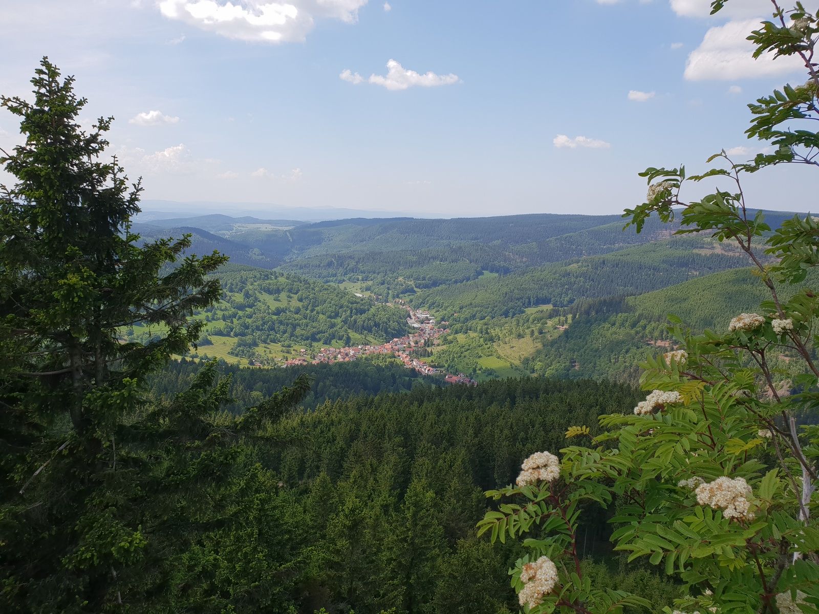 Blick auf Dorf von der hohen Möst Blick auf Dorf von der hohen Möst